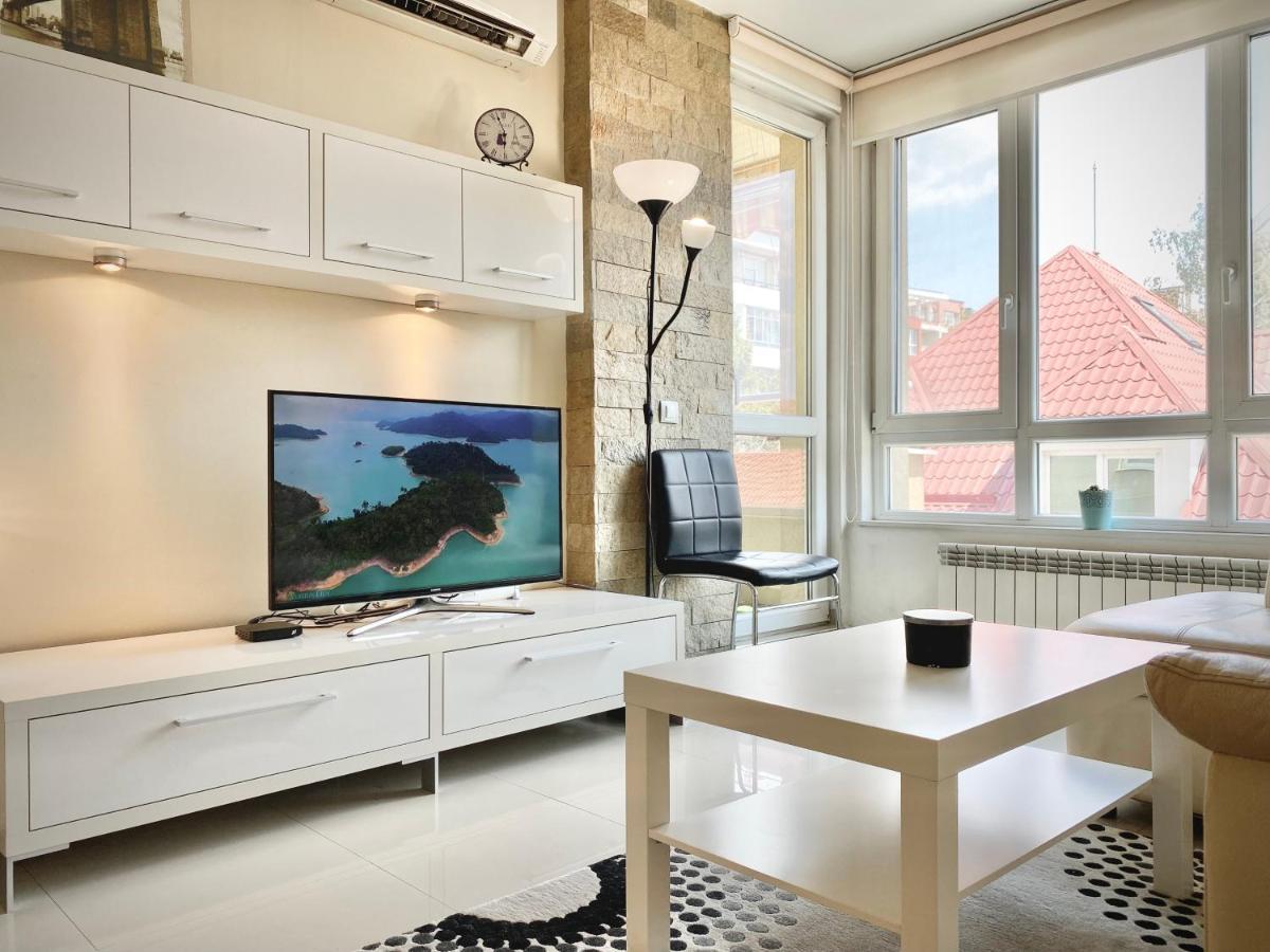 Entire Apartment For 4 Guests In Sofia Extérieur photo